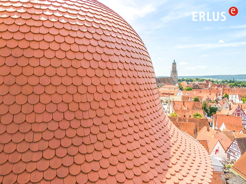 Dabīgs, ķieģeļsarkans